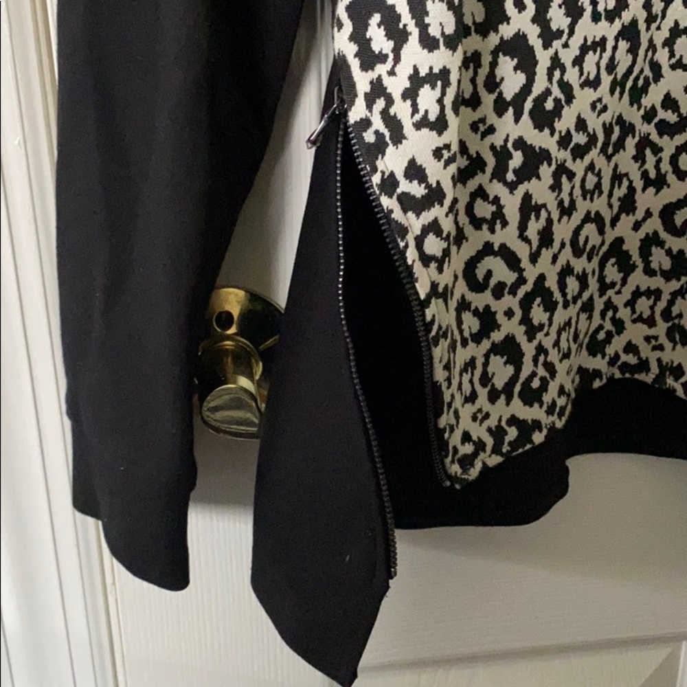 Tibi Leopard Print Sweatshirt With Side Zips - image 5